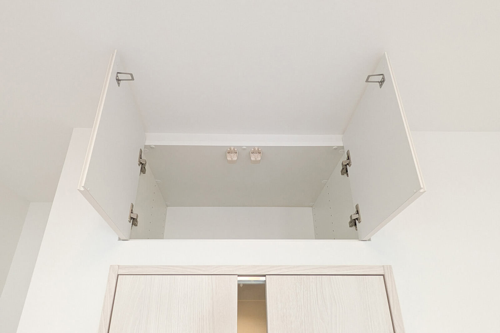 アッパーキャビネット