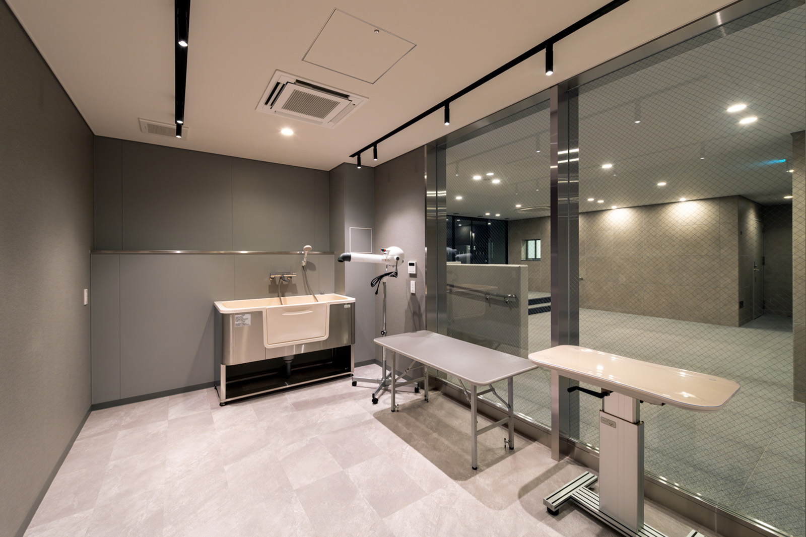 トリミングスペース